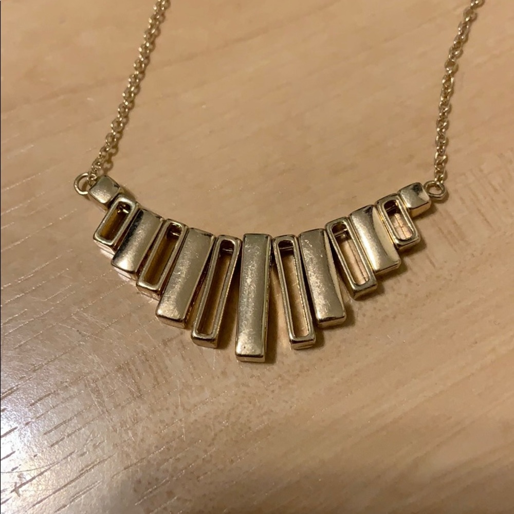 Forever 21 Gold necklace